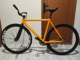 FULLBIKE TSUNAMI SNM 100 CARBON FORK