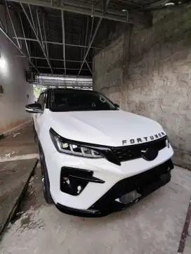 Fortuner 2.4 VRZ 4x2 Matic Tahun 2019