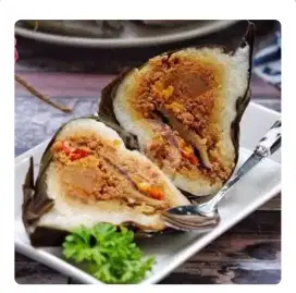 Koki kue tradisional jajanan pasar