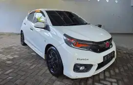 Di jual Honda Brio MT 2021