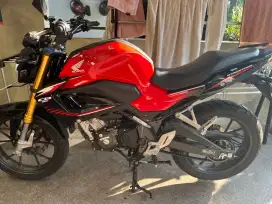 dijual motor cb150r istimewa