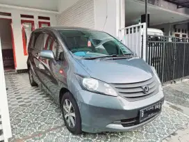 Honda Freed Matic dari baru Km.60rb asli Org 1