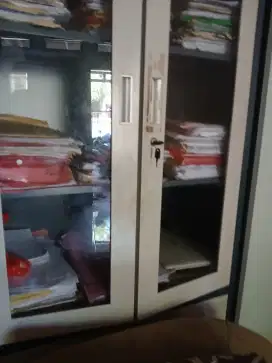 Cari tenaga administrasi kantor