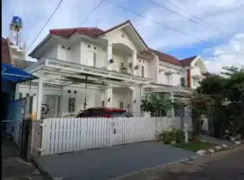 RUMAH MEGAH TANAHNYA 180 M² DI KEMANG PRATAMA 3