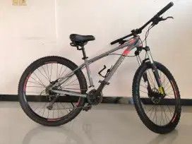 SEPEDA GUNUNG POLYGON PREMIER 4