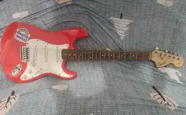 Gitar elektrik Squier by Fender Affinity series stratocaster.