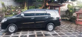 Toyota Kijang Innova 2014 Bensin