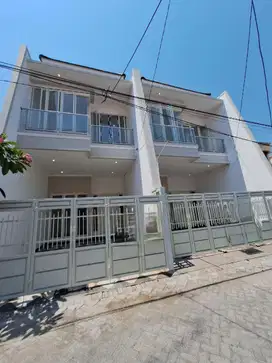 Dekat ITS‼️Dijual Rumah Baru Gress Mulyosari
