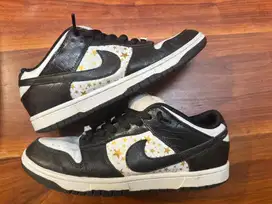 Jual sepatu size 44: Nike Sb Dunk Low X Supreme Black