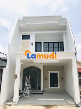 rumah eksklusif dekat tol di pusat kota depok