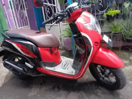 Honda Scoopy ISS Remot PGMF.1 Km Low 38rb Mesin Body Bagus