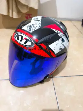 Helm kyt flat r