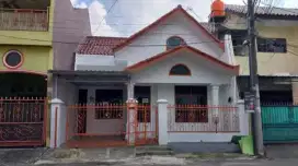 RUMAH FRESS SIAP HUNI DI Komplek Pondok Kelapa