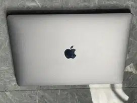 MACBOOK AIR 2020