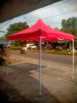 Tenda Lipat 2,5x2,5
