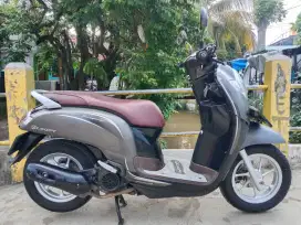 Honda Scoopy fi th 2018 bisa kredit