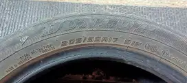 Ban Bekas Expander Cross masih 80% Tubeless
Ukuran ban 205/55 R17