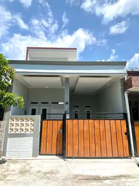 Rumah keluarga lingkungan asri di villa gading harapan 1 KPR oke