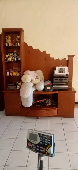 Bufet kayu model minimalis cantik banget