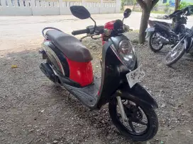 Jual cepat scoopy karbu 2012