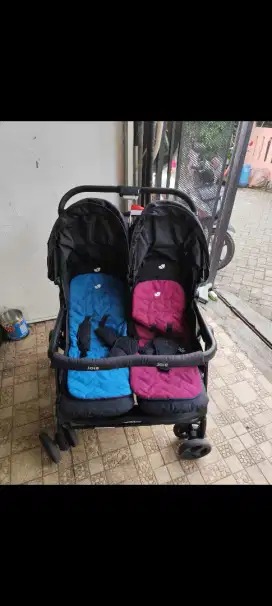 Stroller baby twin