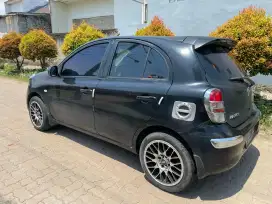 Nissan March Matic 2012