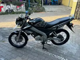 Yamaha Vixion thn 2009 plat AD klaten