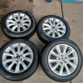 Velg original OEM Innova zenix ring 17 ban Dunlop 215/60 R17 4pcs