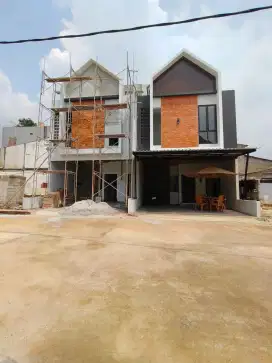 Dijual rumah baru siap huni dalam cluster di Cibubur Ciracas