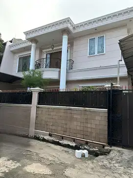 JUAL CEPAT! Rumah HOOK Siap Huni Sunter Hijau LT 216m² – 6KT Harga 5M