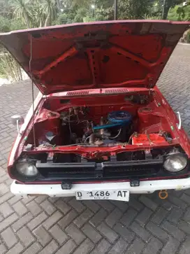 Mobil klasik atap terbuka