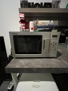 Microwave Oven Sharp (R678IN)