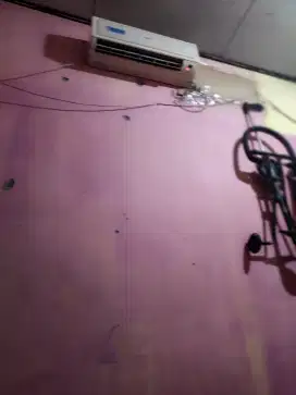 Jual cepat AC merk TCL setengah pk