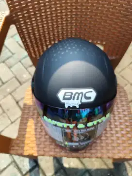 Helm BMC inova r