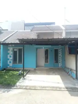 DISEWAKAN RUMAH BAGUS RAPIH DI GREEN RIVER SERPONG GARDEN CISAUK TGR