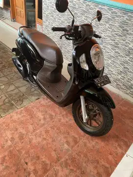Scoopy prestige 2022