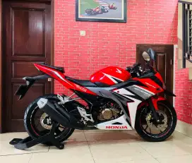 Honda cbr 150 R facelift
