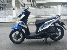 BEAT TAHUN 2015 MULUS SIAP PAKAI NO MINUS LOKASI KIRCON
