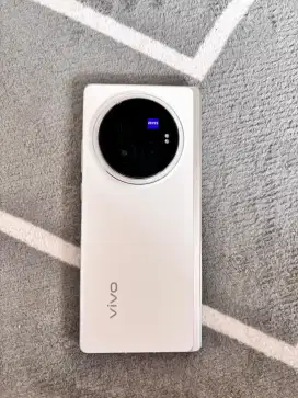 Vivo X Fold 3 Pro 16/512GB White Fullset Like New Garansi Resmi