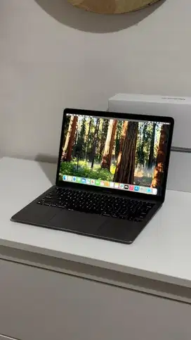 Macbook Air M1 2020 8/256 Spacegrey
