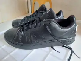 Adidas Advantage Base