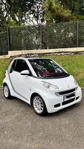 Smart Fortwo Cabrio 2011 tangan pertama