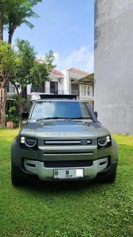 Land Rover Defender 130 P400 2023, Unit Rare, Plat 1 Digit  Surabaya