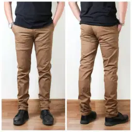 Celana chinos panjang buat kerja atau buat nongkrong