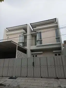Jual rumah baru termurah rungkut menanggal jalan kembar