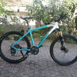 Poligon xtrada 5