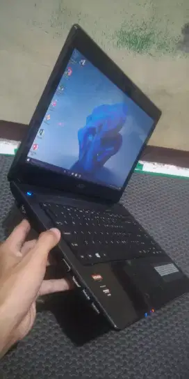 Laptop Acer e1-451G dual VGA