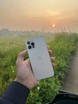 iPhone 12 pro 128