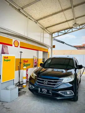 CRV Tahun 2012 Hitam / AT