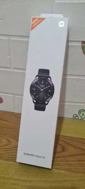 Dijual jam tangan Xiaomi Watch S3 baru belum pernah dipakai, ex kado
